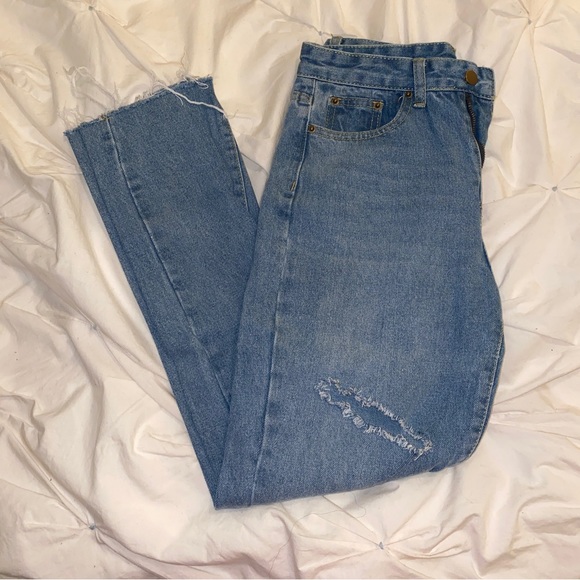 RAW HEM MOM JEANS MED BLUE WASH - Picture 2 of 4